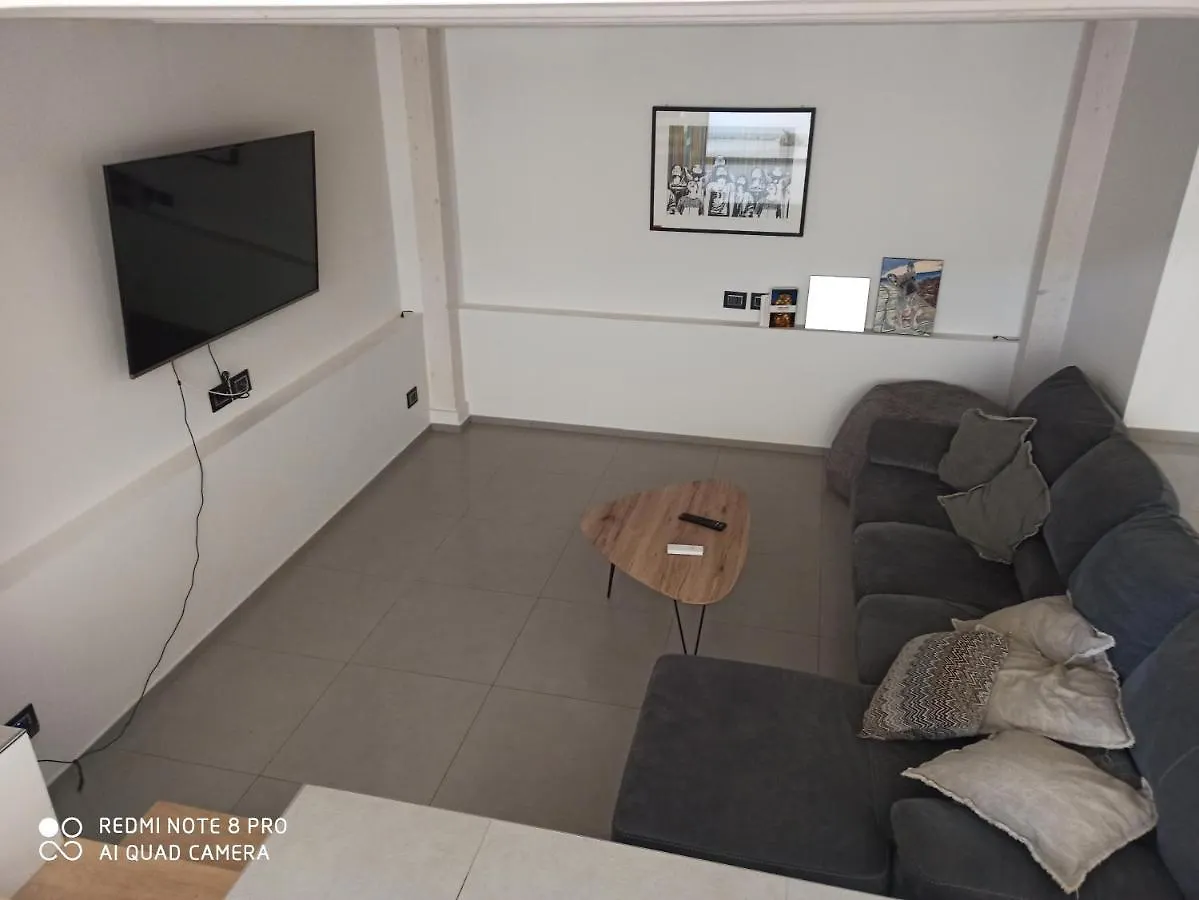 Monolocale Indipendente_Pozzallo Villa Holiday home